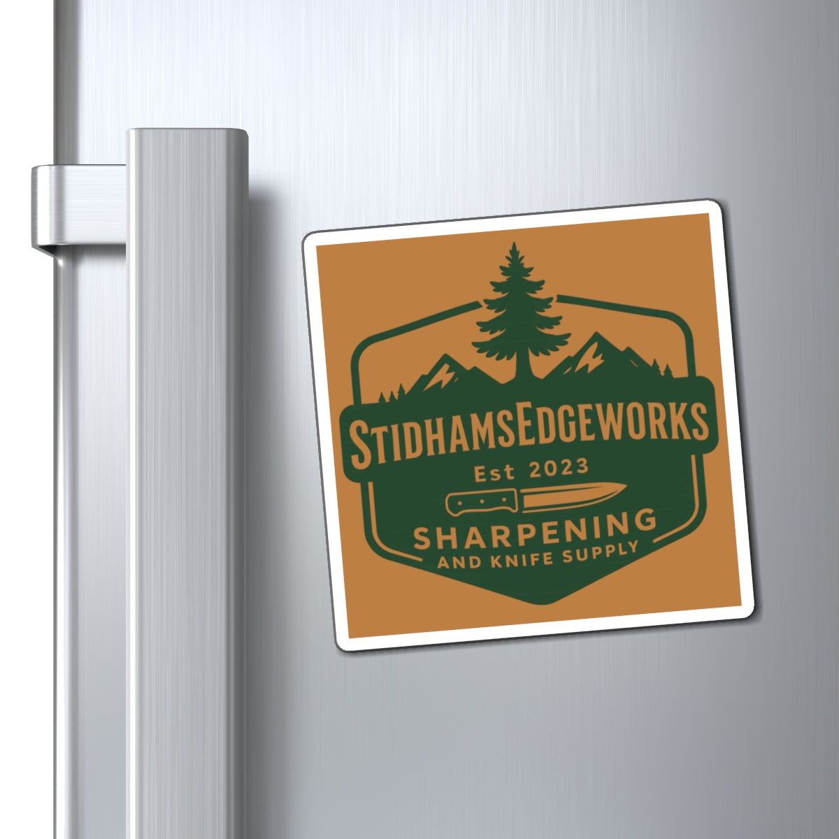Outdoor Adventure Magnet for Knife Enthusiasts, Hiking Decor, Kitchen Accessories, Gift for Craftsmen, Rustic Home Decor